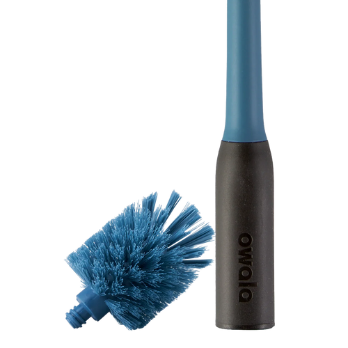 Owala 2-in-1 Bottle Brush in teal blue, detail of teal handle with black grip and detachable blue bristle head